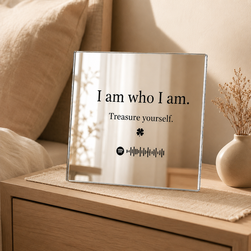 I Am Who I Am | Gepersonaliseerde Muziekspiegel